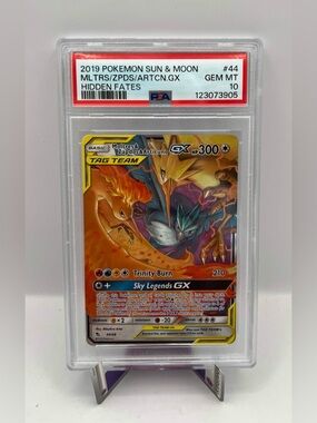 2019 Moltres & Zapdos & Articuno GX 44/68 PSA 10 Hidden Fates